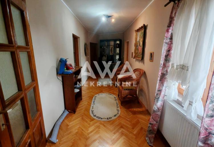 Apatin. Kuća za iznajmljivanje