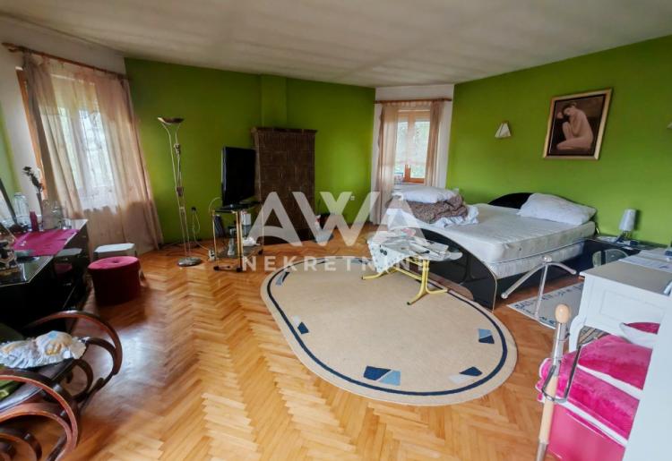 Apatin. Kuća za iznajmljivanje