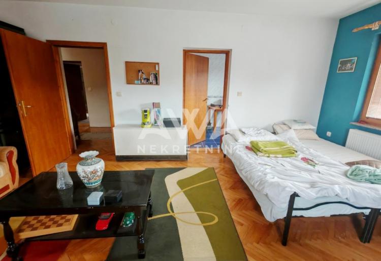 Apatin. Kuća za iznajmljivanje