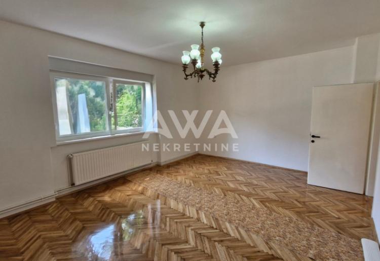 Renovirana kuća u Somboru, spremna za useljenje! 