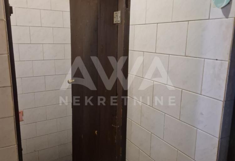 Poslovni prostor - Kafana „ SREMICA“