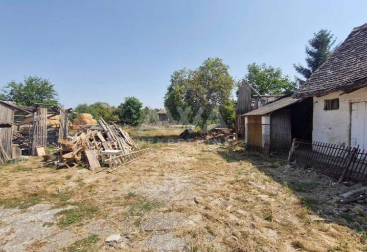 Kolut, Starogradska kuća od 110 m2, Plac 1461 m2