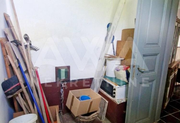 Kuća u Centru Kljajićeva, 108m2, i plac od 1115m2